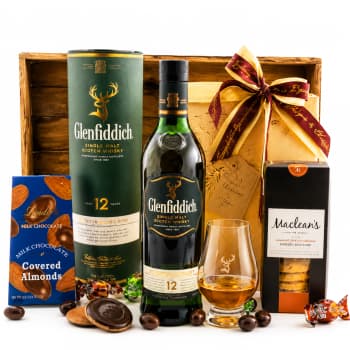 Glenfiddich Whiskey and Chocolate Basket – view 2