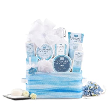 Take Me Away Spa Basket – view 2